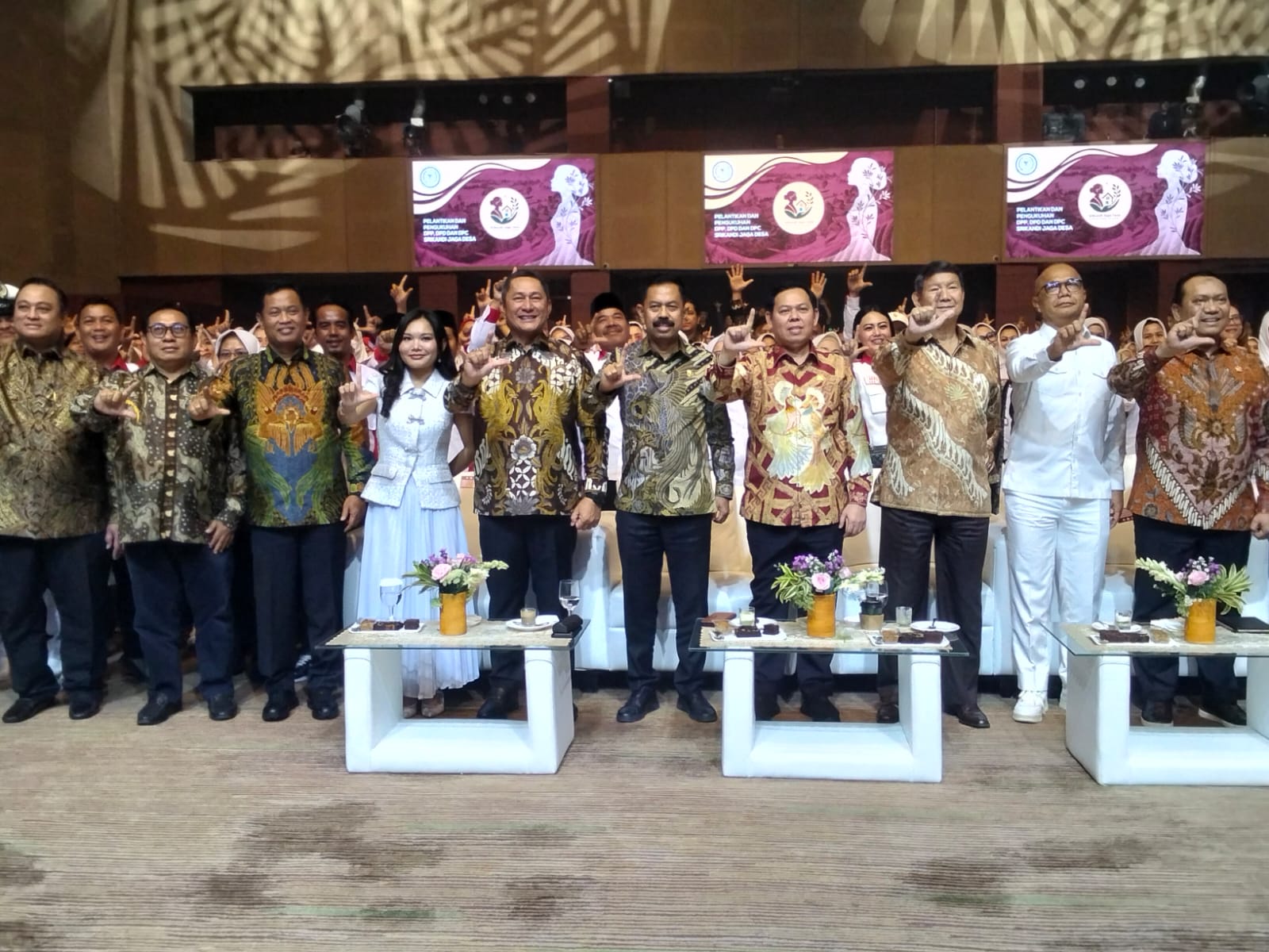 Mata Media Siber dan Srikandi di Garis Depan Program Prabowo